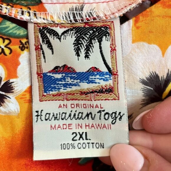 Vintage Hawaiian muumuu dress - Picture 6 of 9